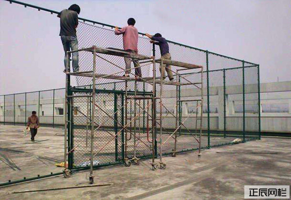 護(hù)欄網(wǎng)安裝人工費(fèi)