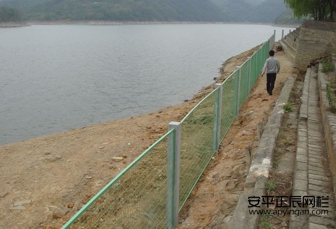 1656722035140174.jpg v2-a01b1283ec6fa725ecfa78776817a081_720w.jpg