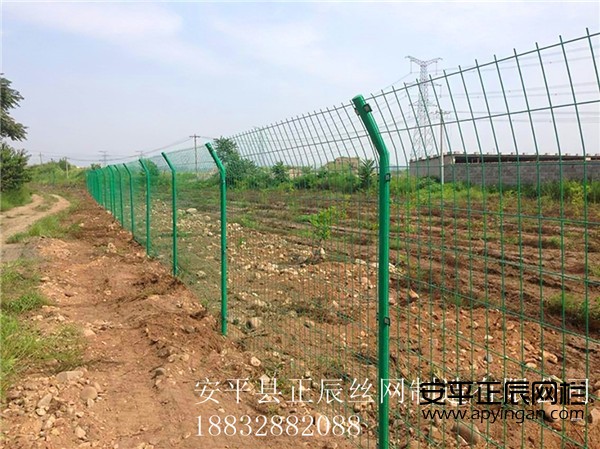 護(hù)欄網(wǎng)價格多少錢一米