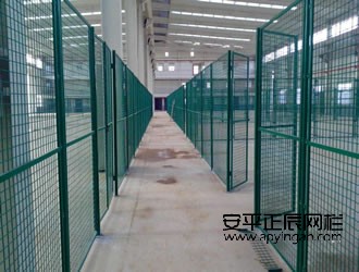 鐵絲網(wǎng)護(hù)欄網(wǎng)廠家