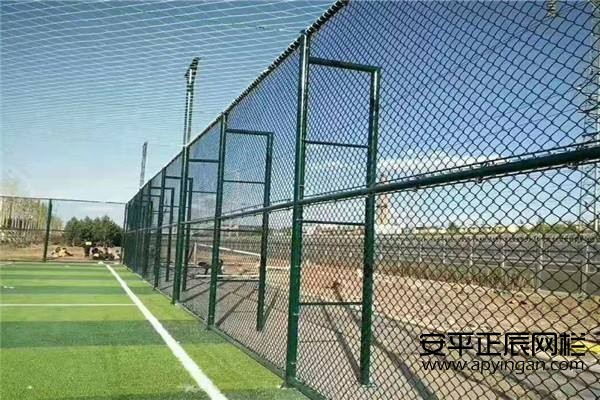 運動場圍欄網(wǎng)生產(chǎn)廠家
