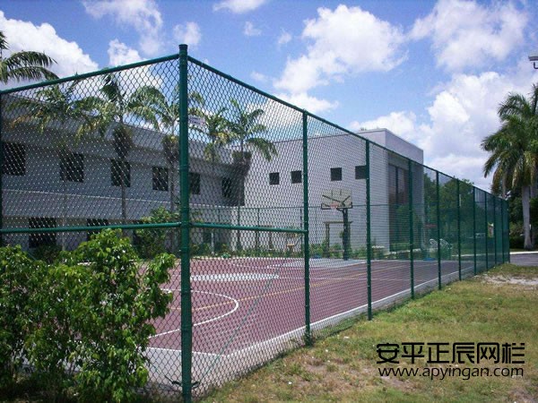 運(yùn)動(dòng)場(chǎng)圍網(wǎng)