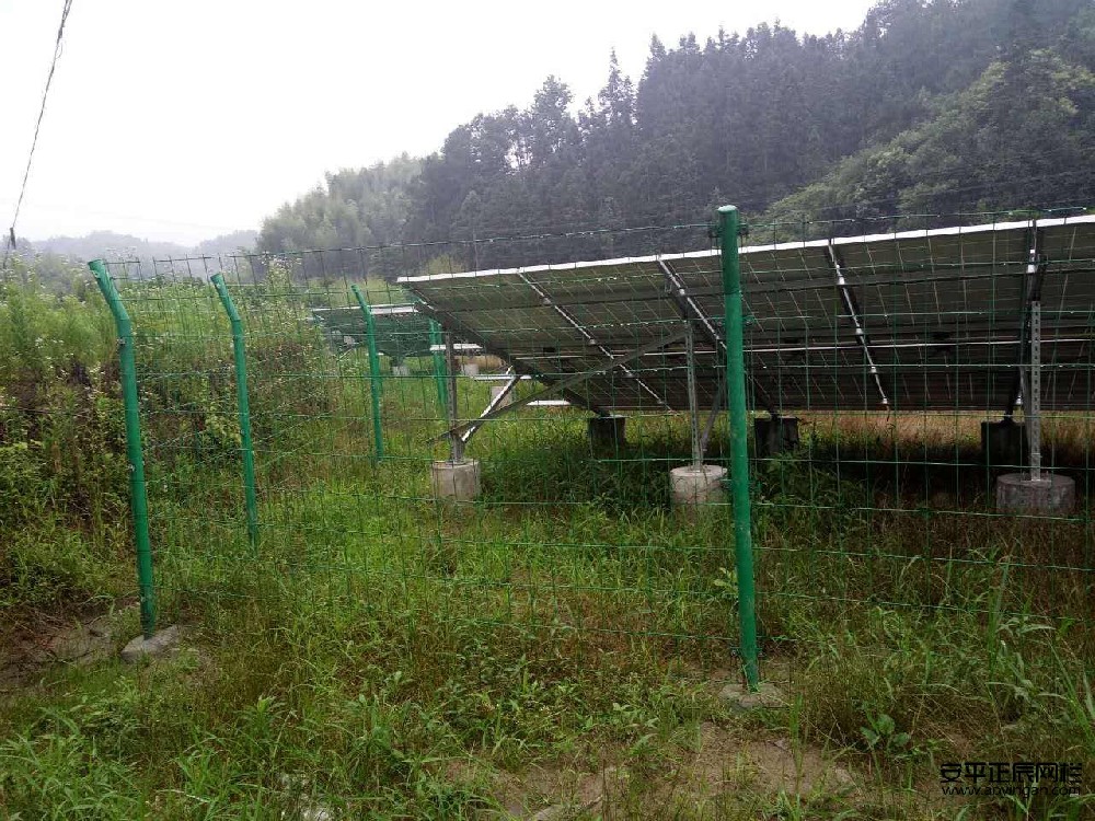 http://m.kjogyly.com.cn光伏發(fā)電站圍欄