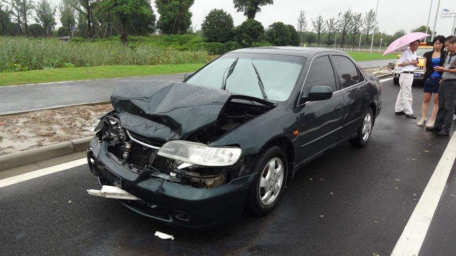 高速撞護欄網(wǎng)