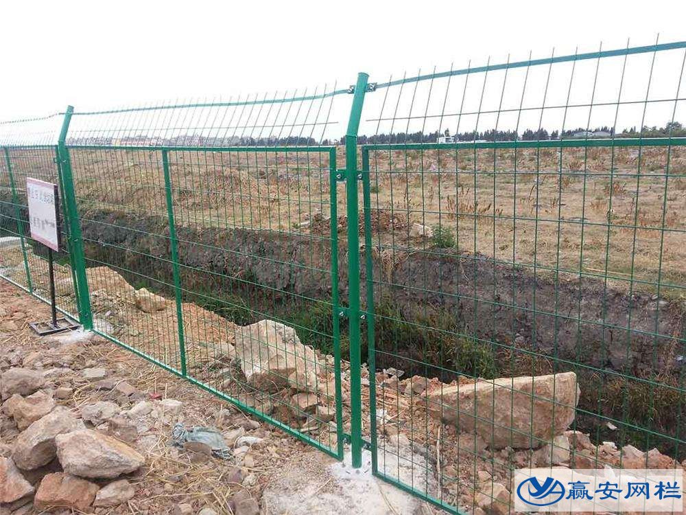 護欄網(wǎng)工程