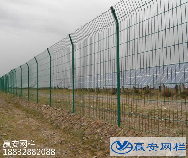 鐵絲網(wǎng)圍欄