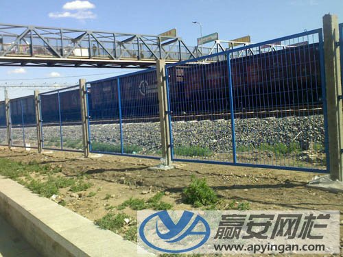 鐵路框架護(hù)欄網(wǎng)