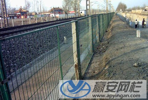 鐵路框架護(hù)欄網(wǎng)