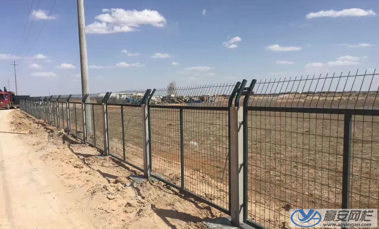 鐵路護(hù)欄網(wǎng)