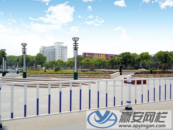 道路護(hù)欄