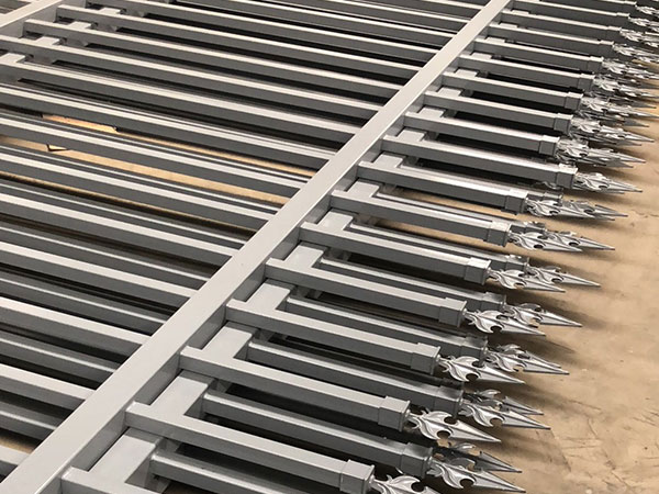 鐵藝圍欄圖片 鐵藝圍欄圖片