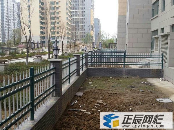 別墅圍墻護(hù)欄