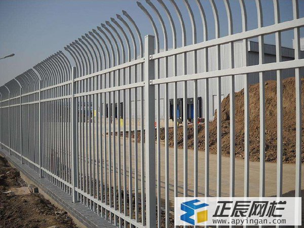 折彎鋅鋼護(hù)欄