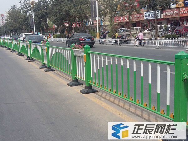 道路護(hù)欄
