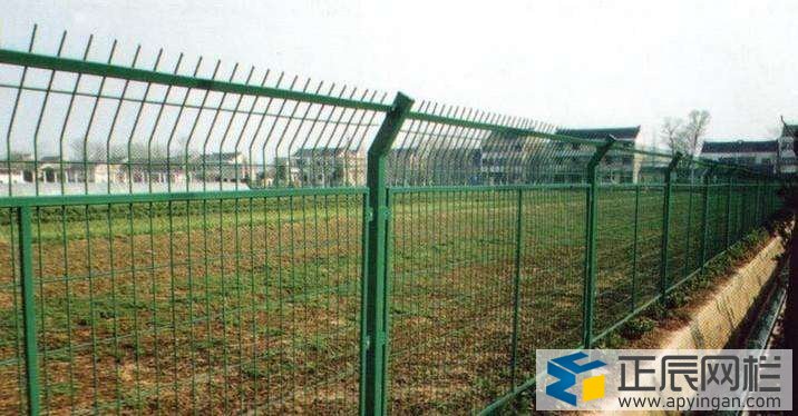 圍地護欄網(wǎng)