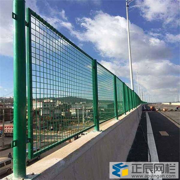 柵欄網(wǎng)