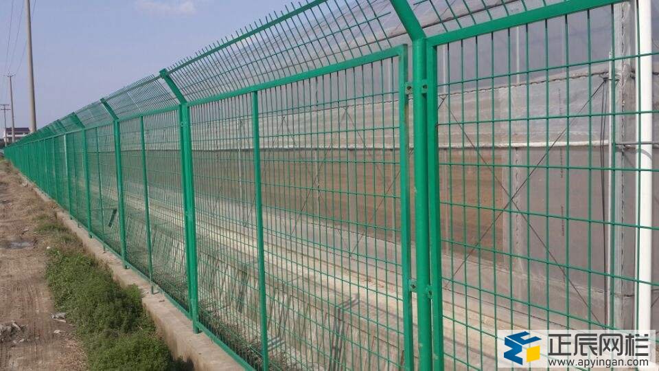 框架護欄網(wǎng) 小區(qū)隔離網(wǎng)廠家現(xiàn)貨