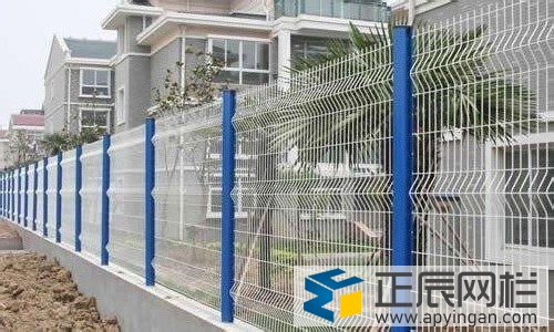 桃型柱護欄網(wǎng) 小區(qū)隔離網(wǎng)廠家現(xiàn)貨