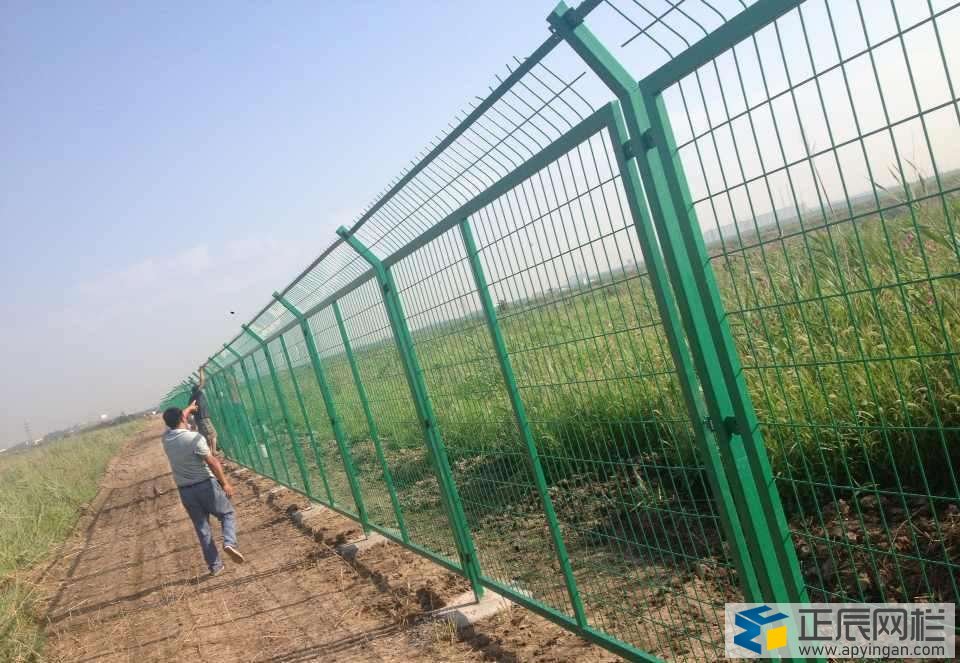 農(nóng)場和果園圍欄網(wǎng)