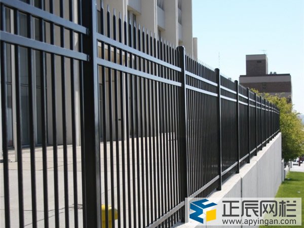 護(hù)欄網(wǎng)多少錢