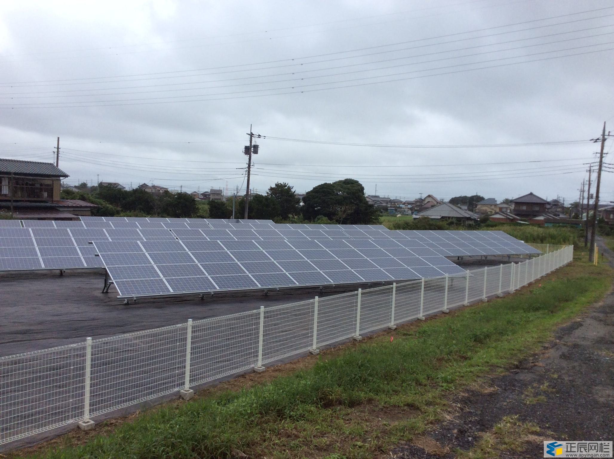 光伏復(fù)合項目之場區(qū)圍欄