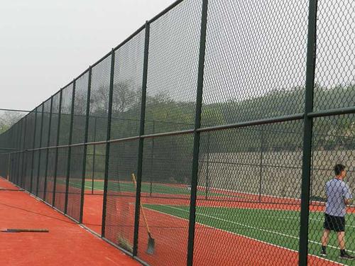 球場(chǎng)圍網(wǎng)的用途