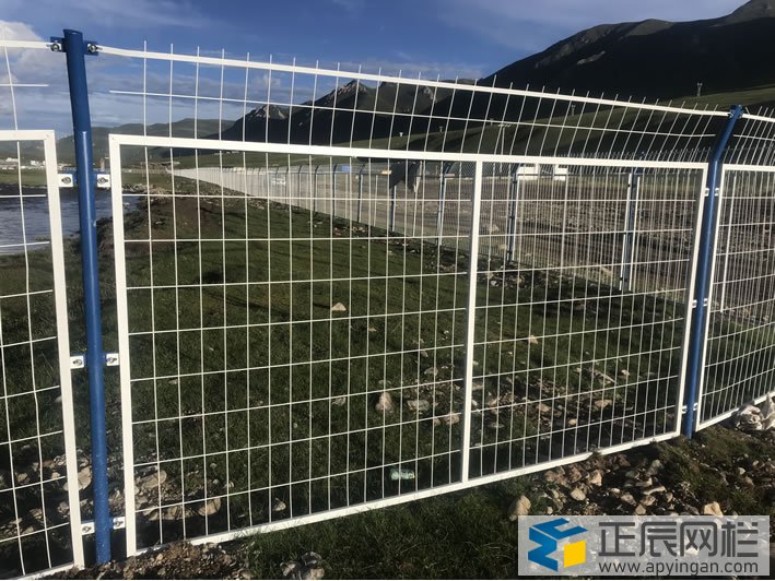 框架護(hù)欄網(wǎng)安裝