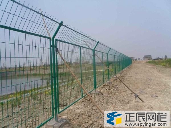 水源地框架護(hù)欄網(wǎng)