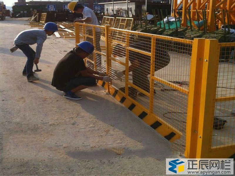 基坑護欄的表面處理方式