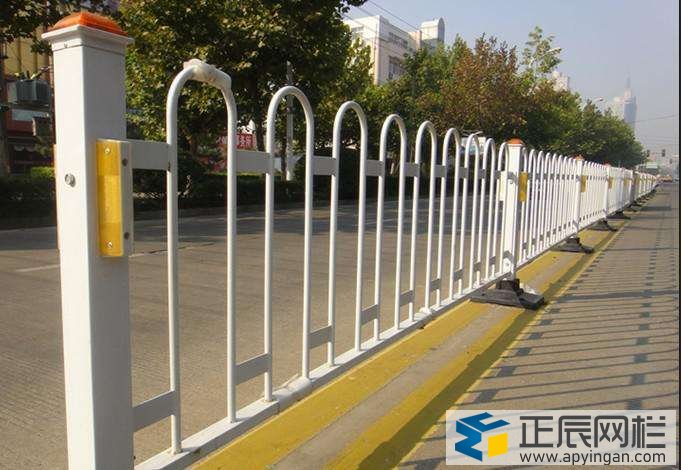 護(hù)欄網(wǎng)批發(fā)圖片