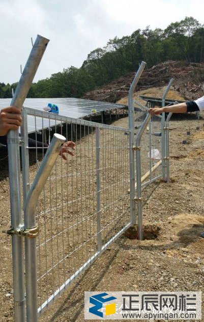 框架護欄網(wǎng)的表面處理方式