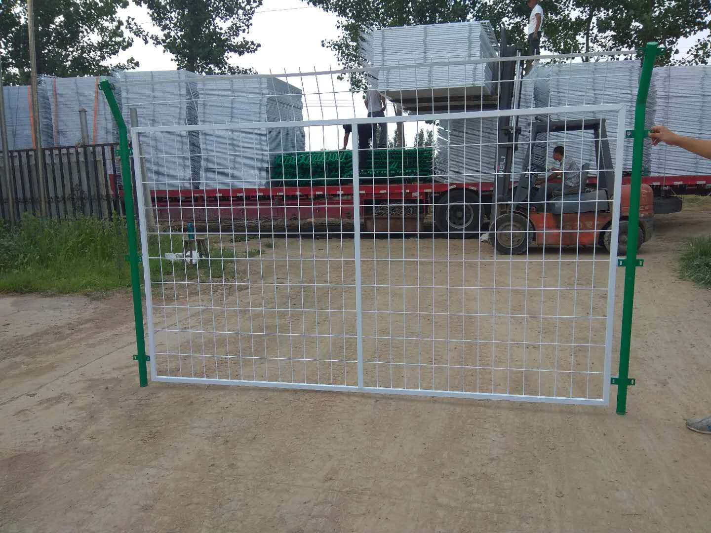 護(hù)欄網(wǎng)顏色