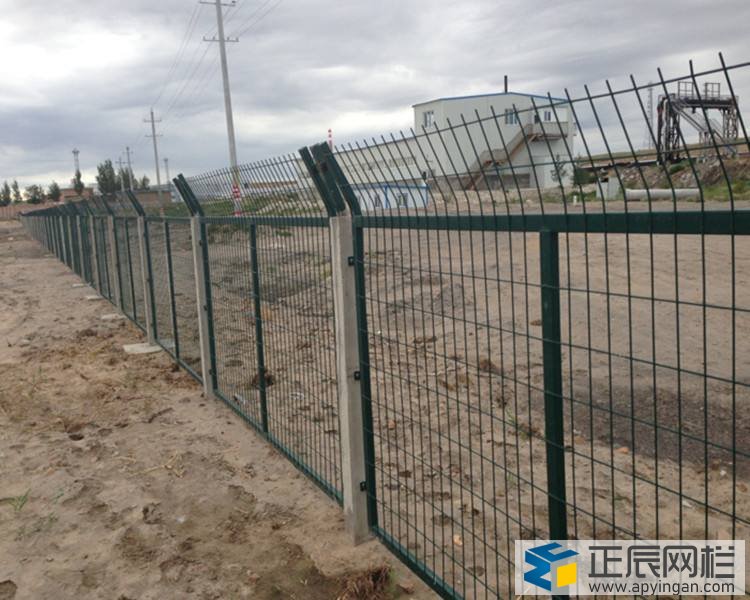 鐵路護(hù)欄網(wǎng)