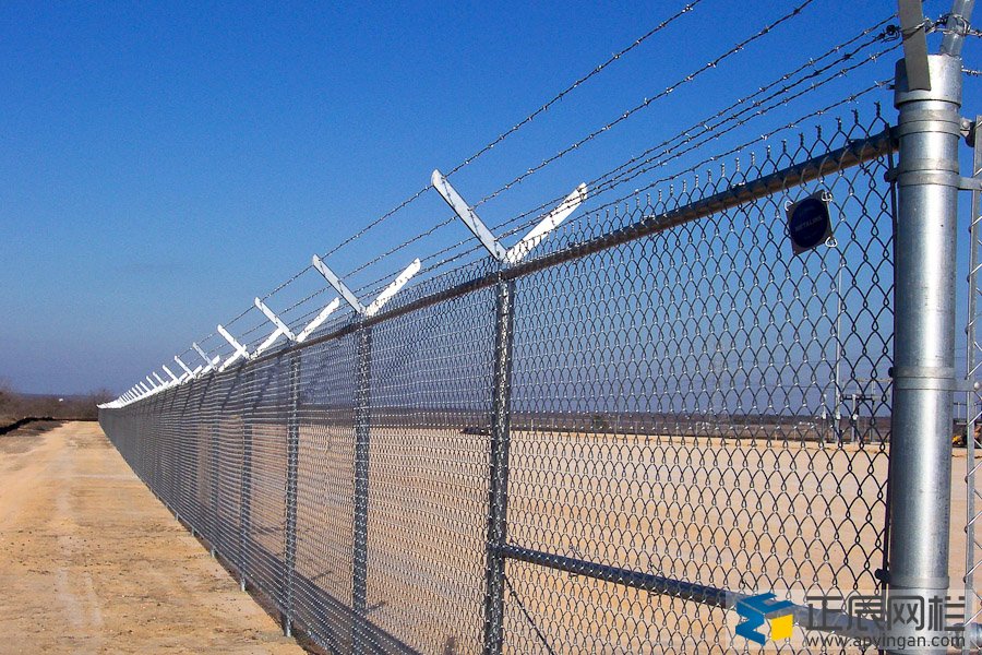 公路防護(hù)網(wǎng)