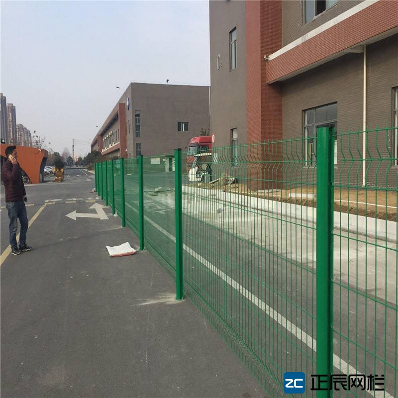 桃型柱護欄網(wǎng)